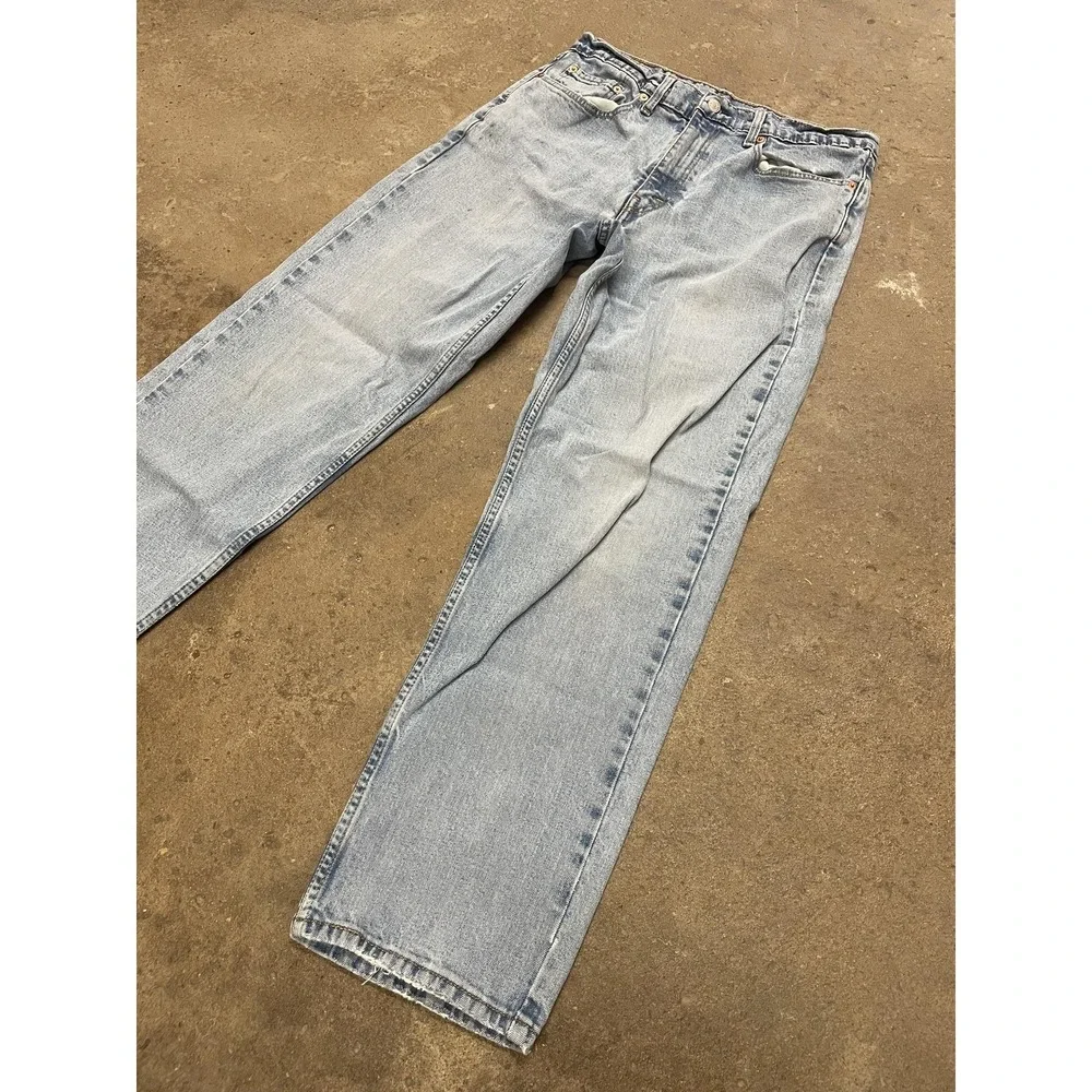 Levis 550 Jeans Mens 34x31 Light Wash Blue Relaxed Tapered Stretch Denim Zip Fly